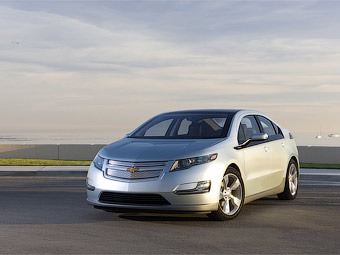 Гибрид Chevrolet Volt будет расходовать литр бензина на сто километров